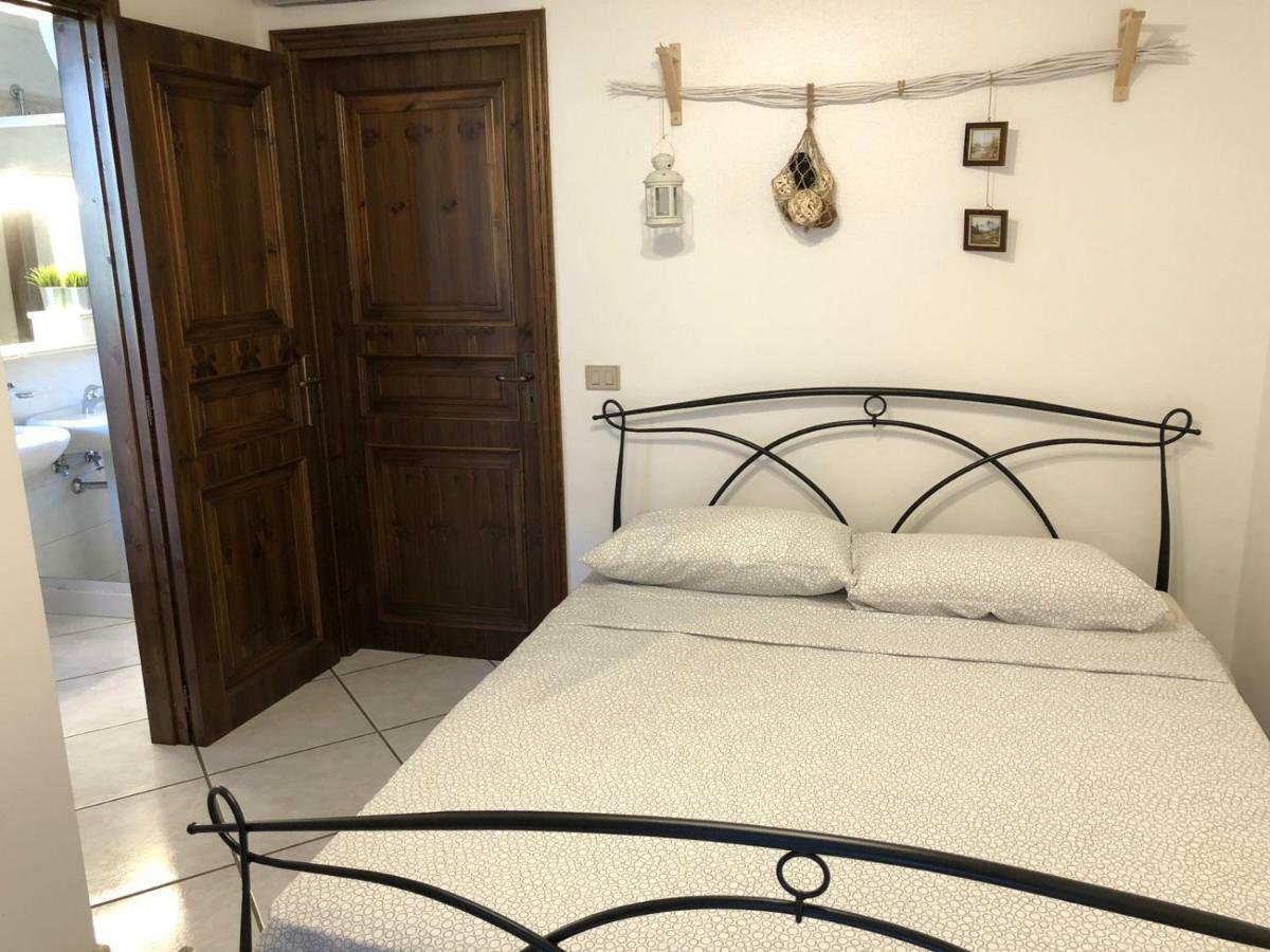 Clementine'S House Villa Ачиреале Екстериор снимка